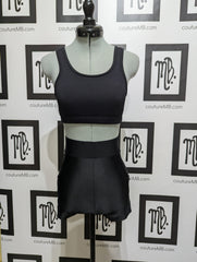 Sports top with straps