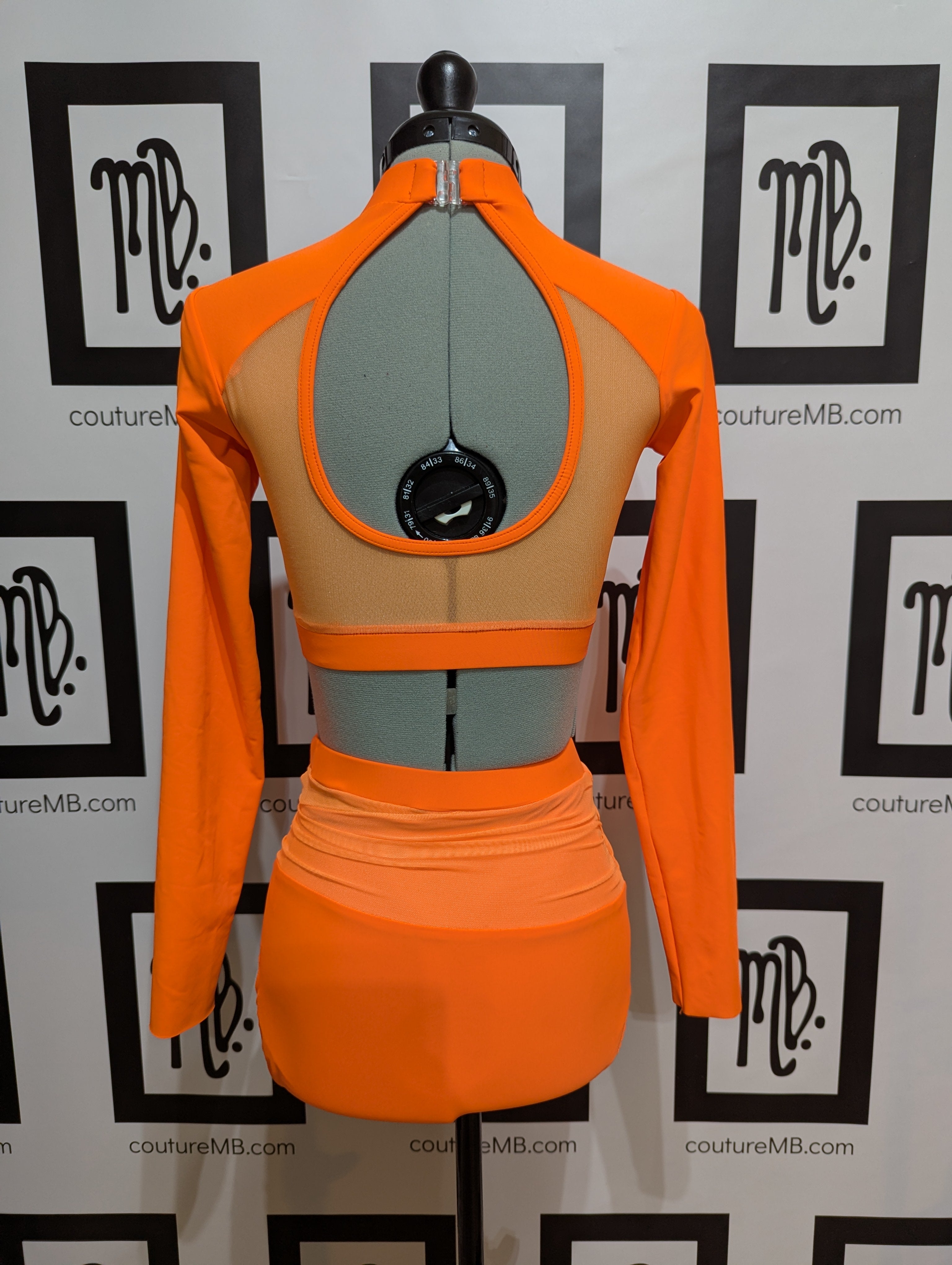 Cool base 2-piece sleeves & roushing